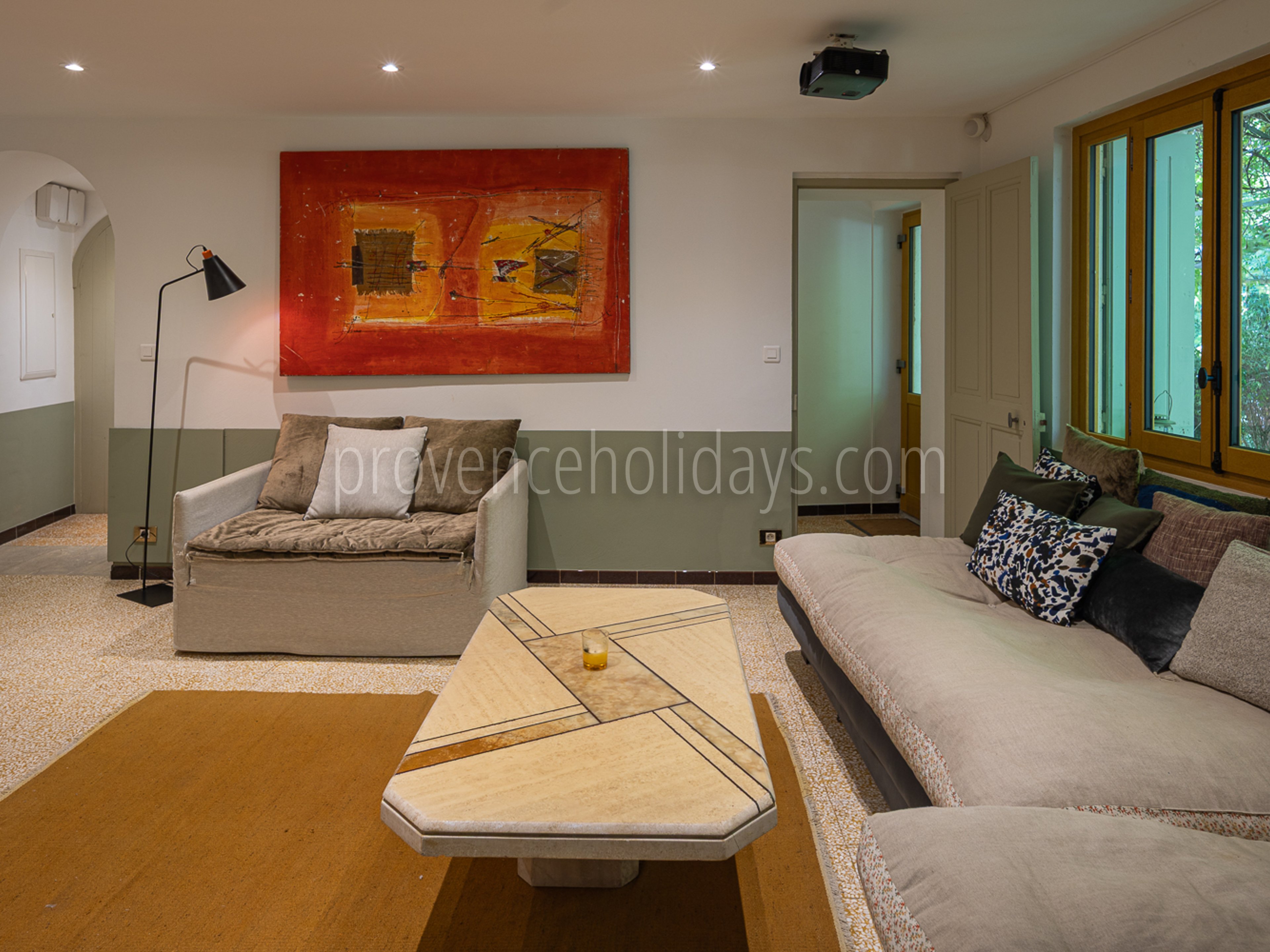 12 - Le Mas des Rêves: Villa: Interior