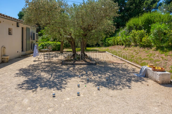 22 - Mas de la Burlande: Villa: Exterior