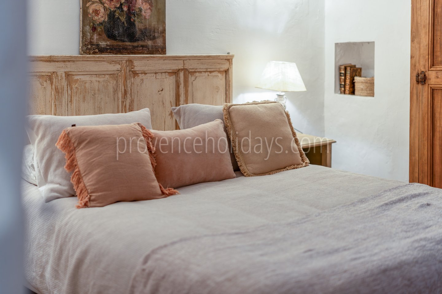 17 - Petite Maison Rochevieille: Villa: Bedroom 2