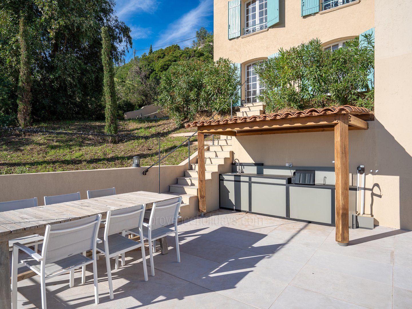 10 - Villa Solaria: Villa: Exterior
