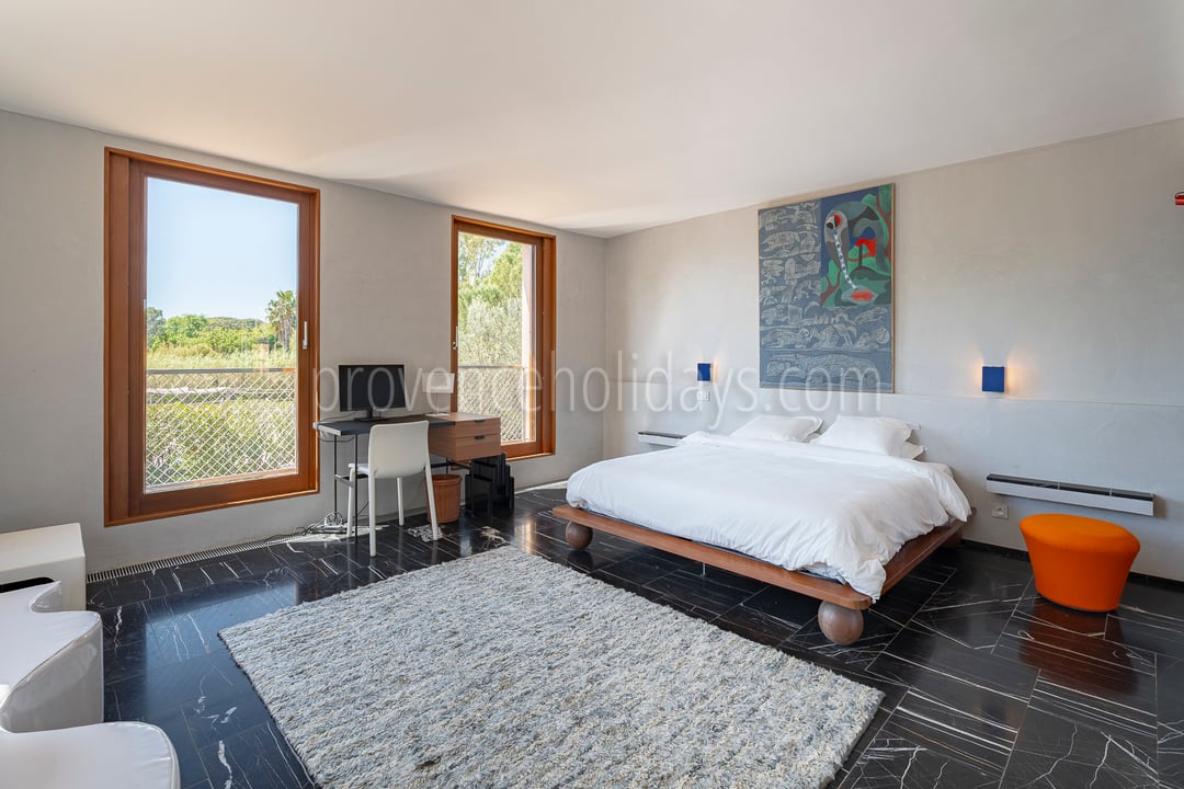 27 - Villa Tahiti: Villa: Bedroom