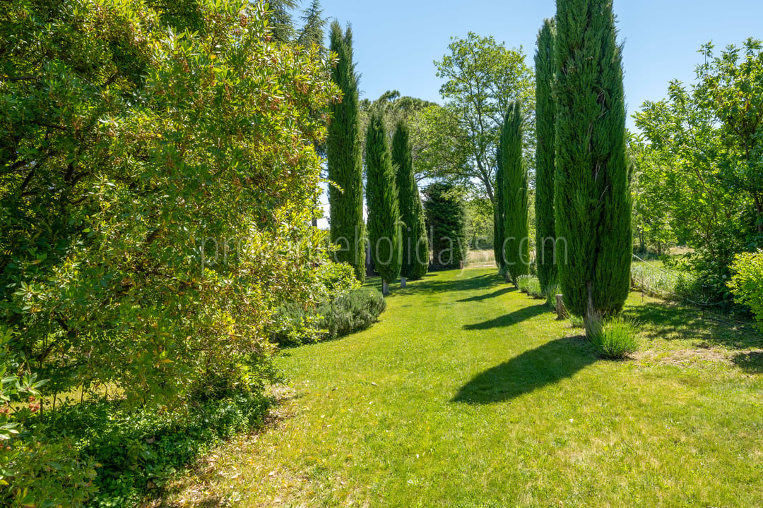 23 - La Chapelle Saint-Pons: Villa: Exterior