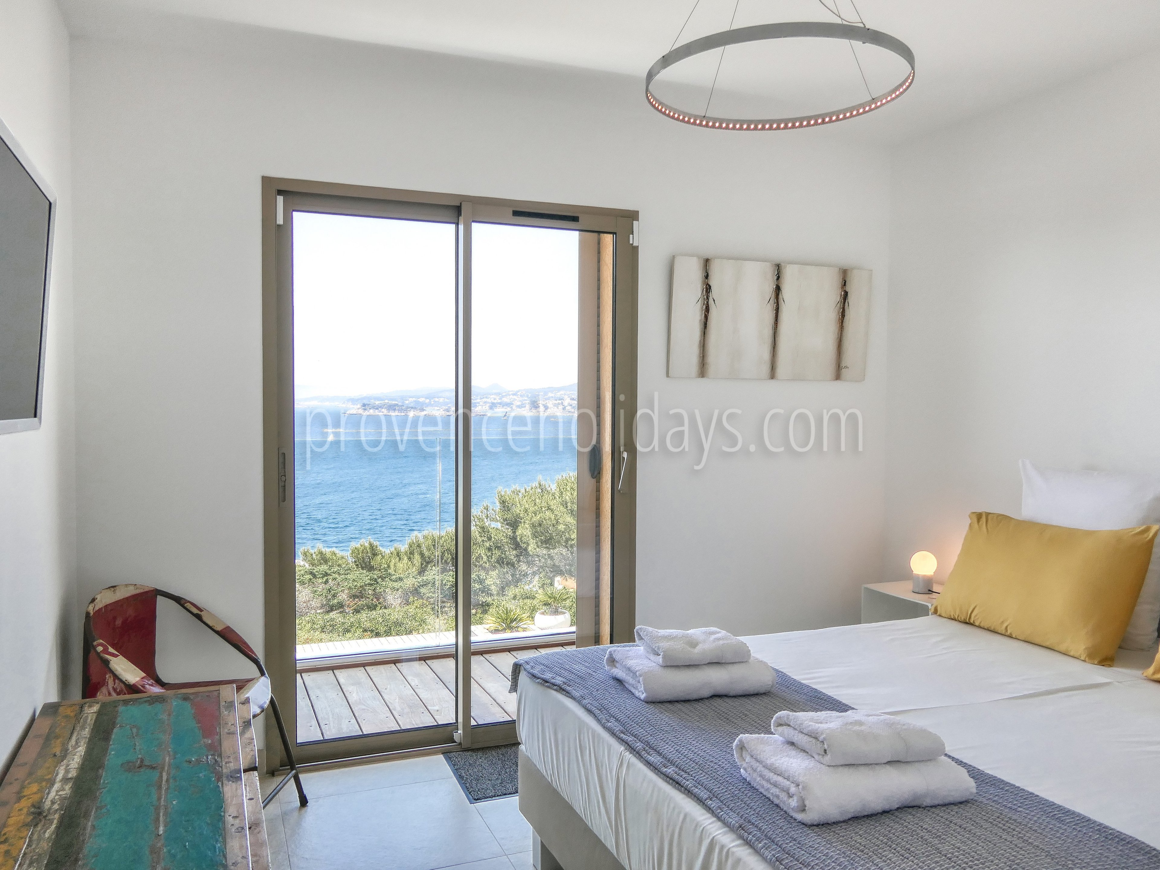 15 - Villa Florensia: Villa: Bedroom