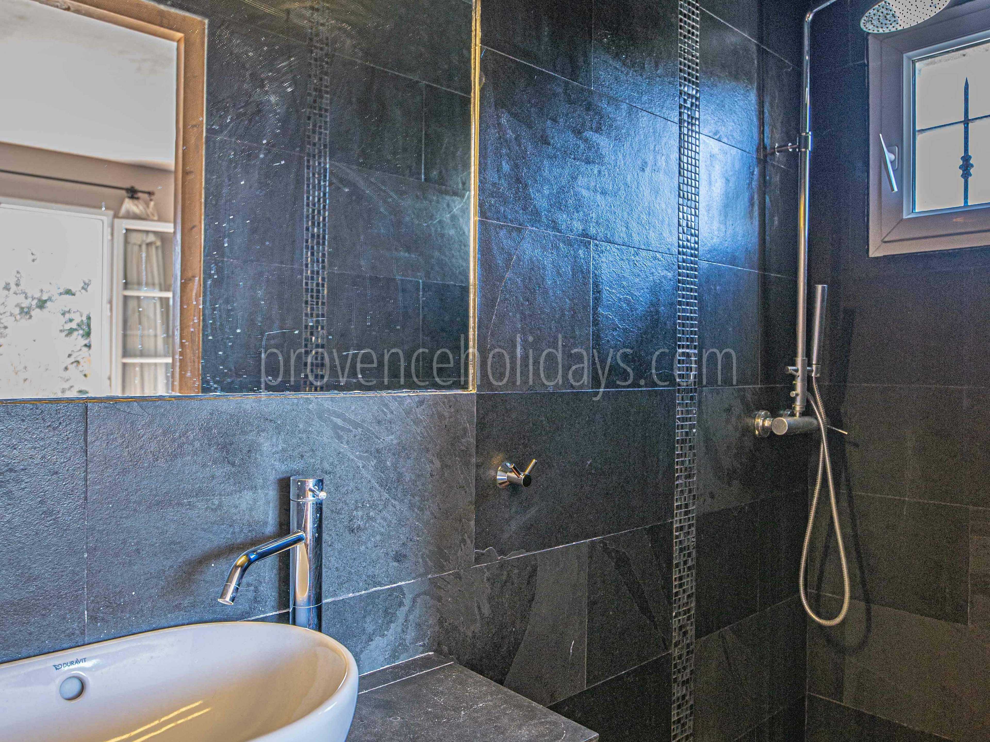 56 - Villa Bastide: Villa: Bathroom 1