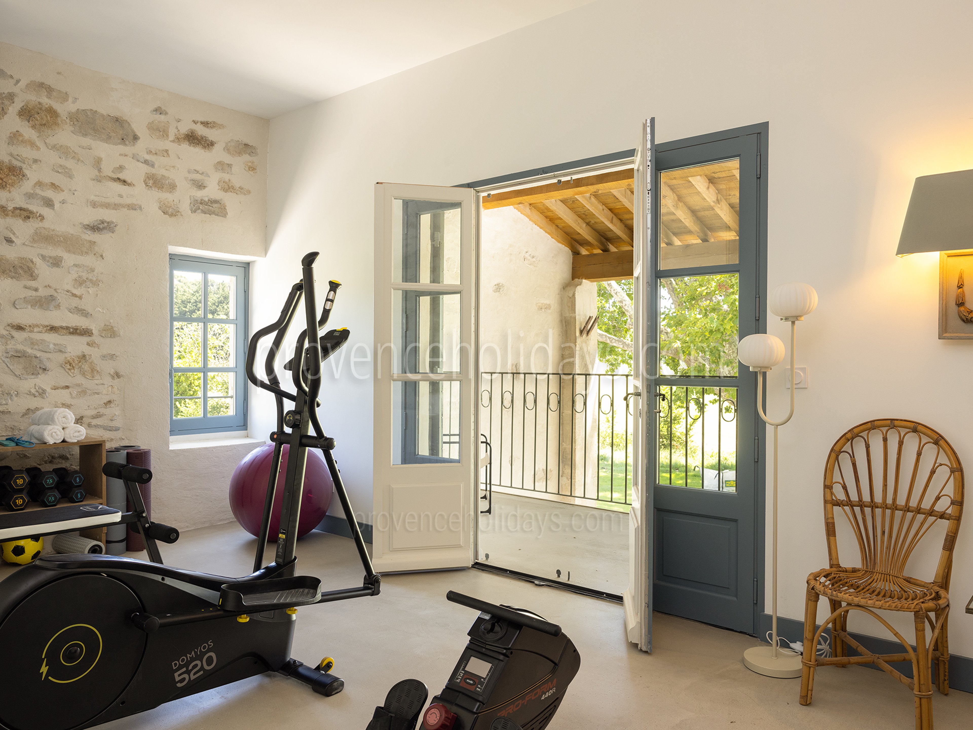 60 - Bastide Mouriès: Villa: Interior