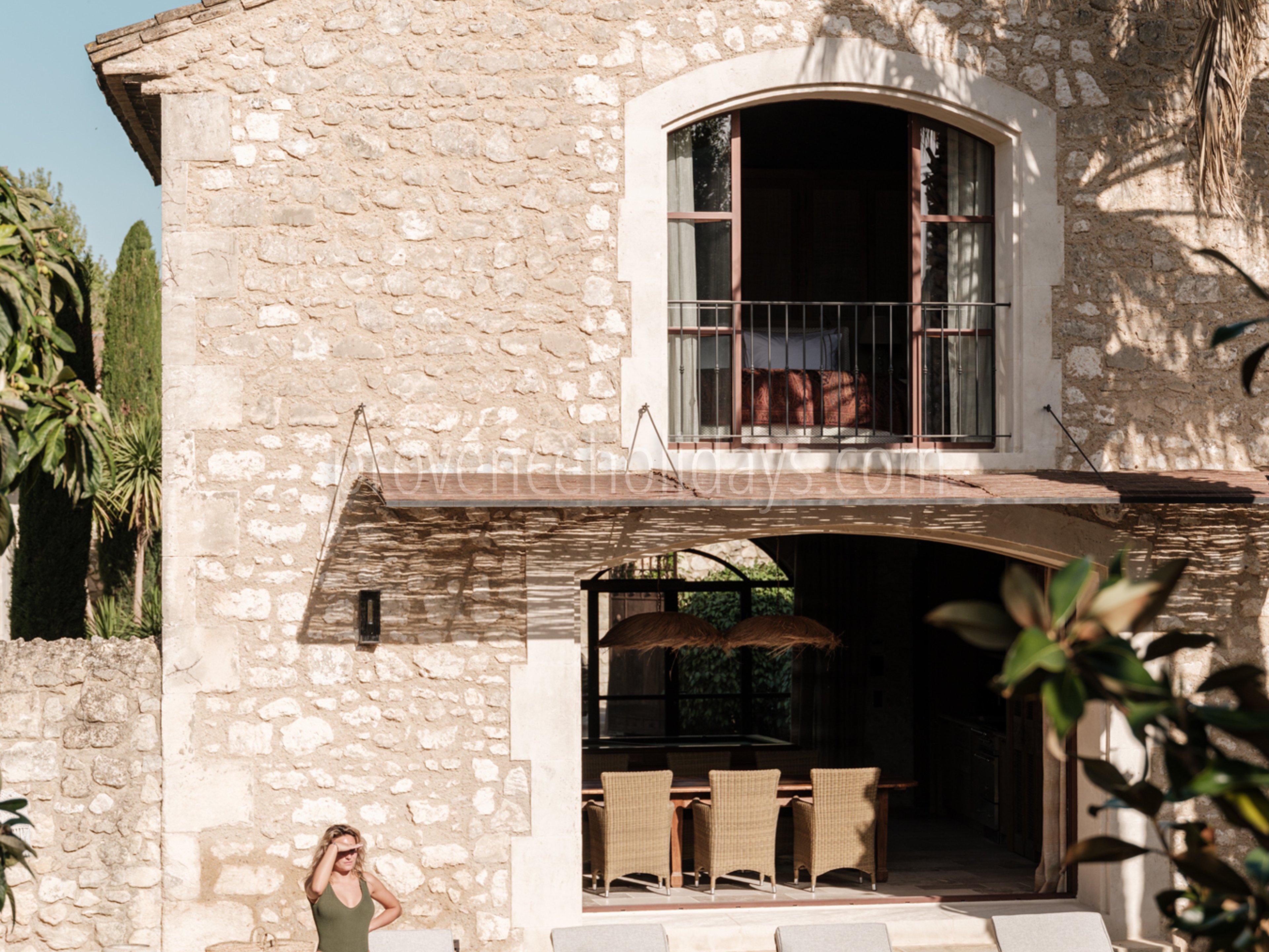 10 - Mas des Oliviers: Villa: Exterior
