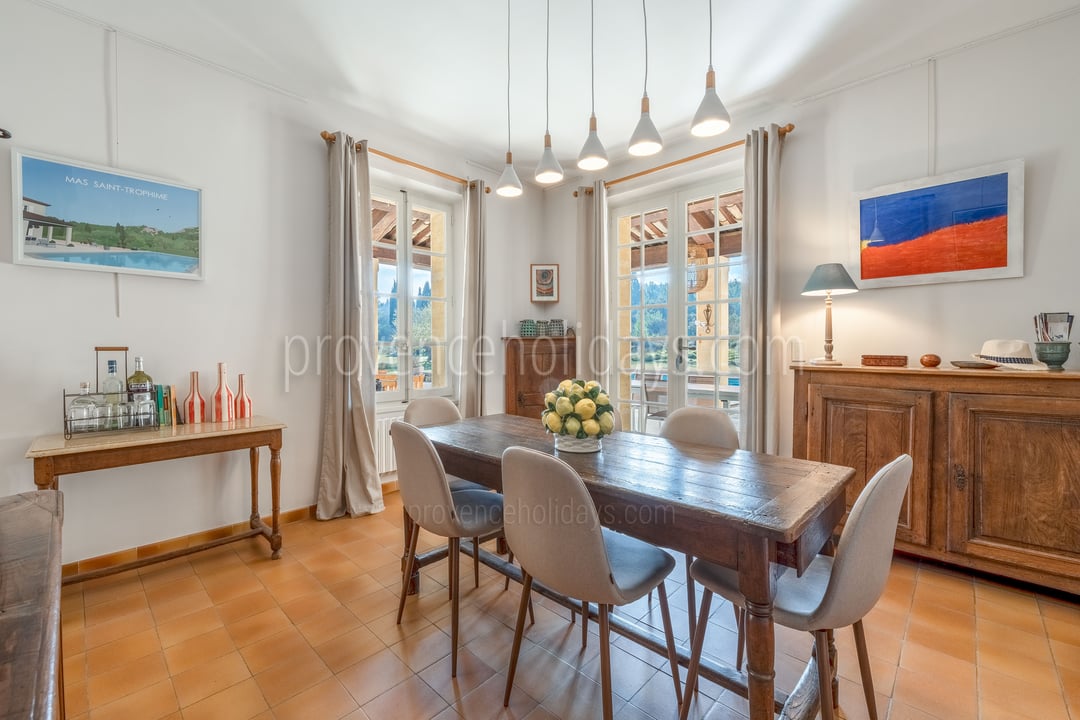 41 - Mas des Trois Cyprès: Villa: Interior