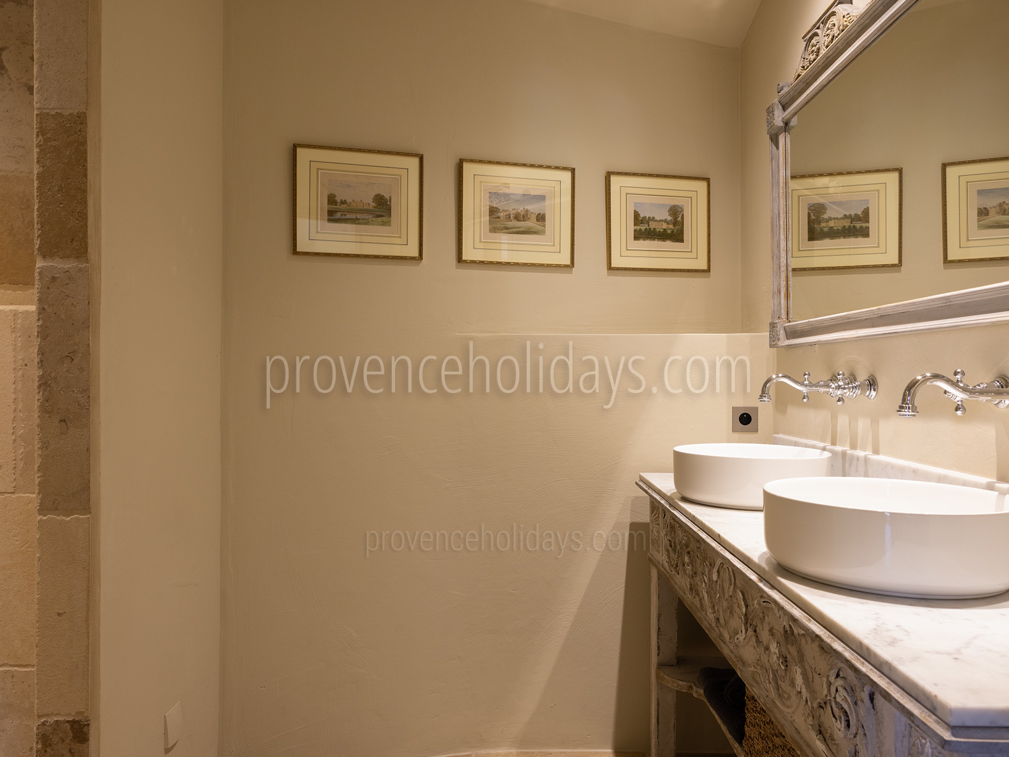 13 - Mas de Bel Air: Villa: Bathroom