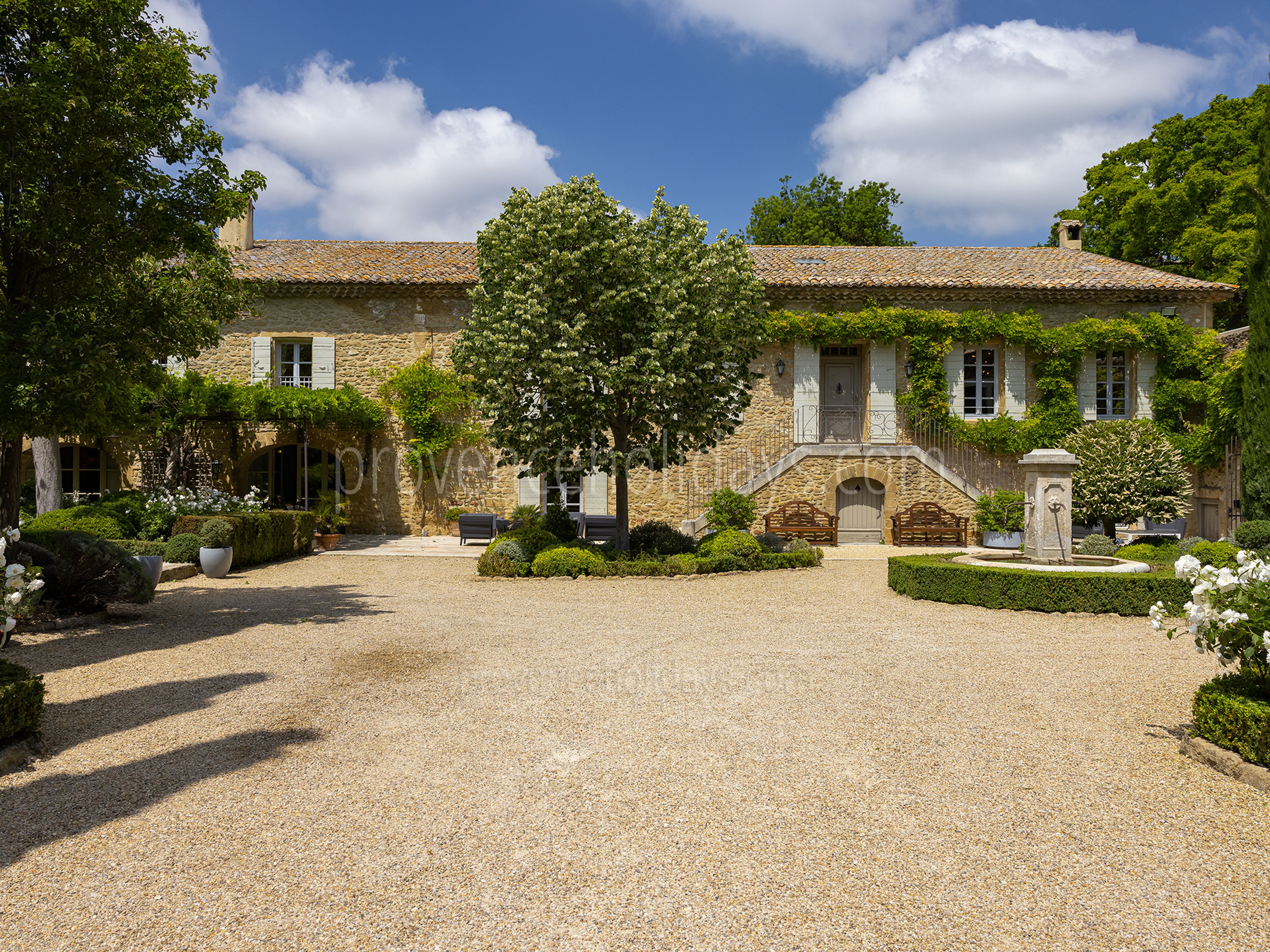 51 - Le Moulin de Vaucroze: Villa: Exterior