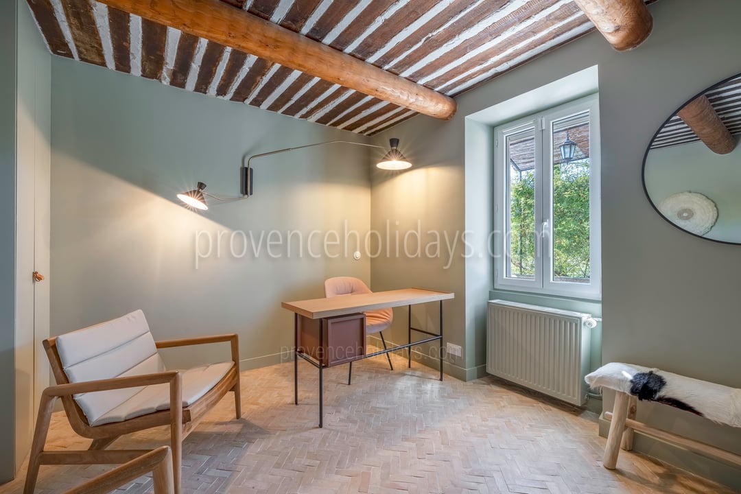 18 - Mas du Bois Clair: Villa: Interior