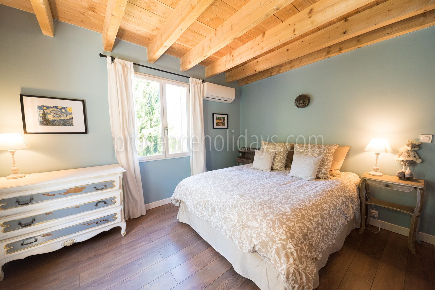 14 - Le Clos du Luberon: Villa: Bedroom