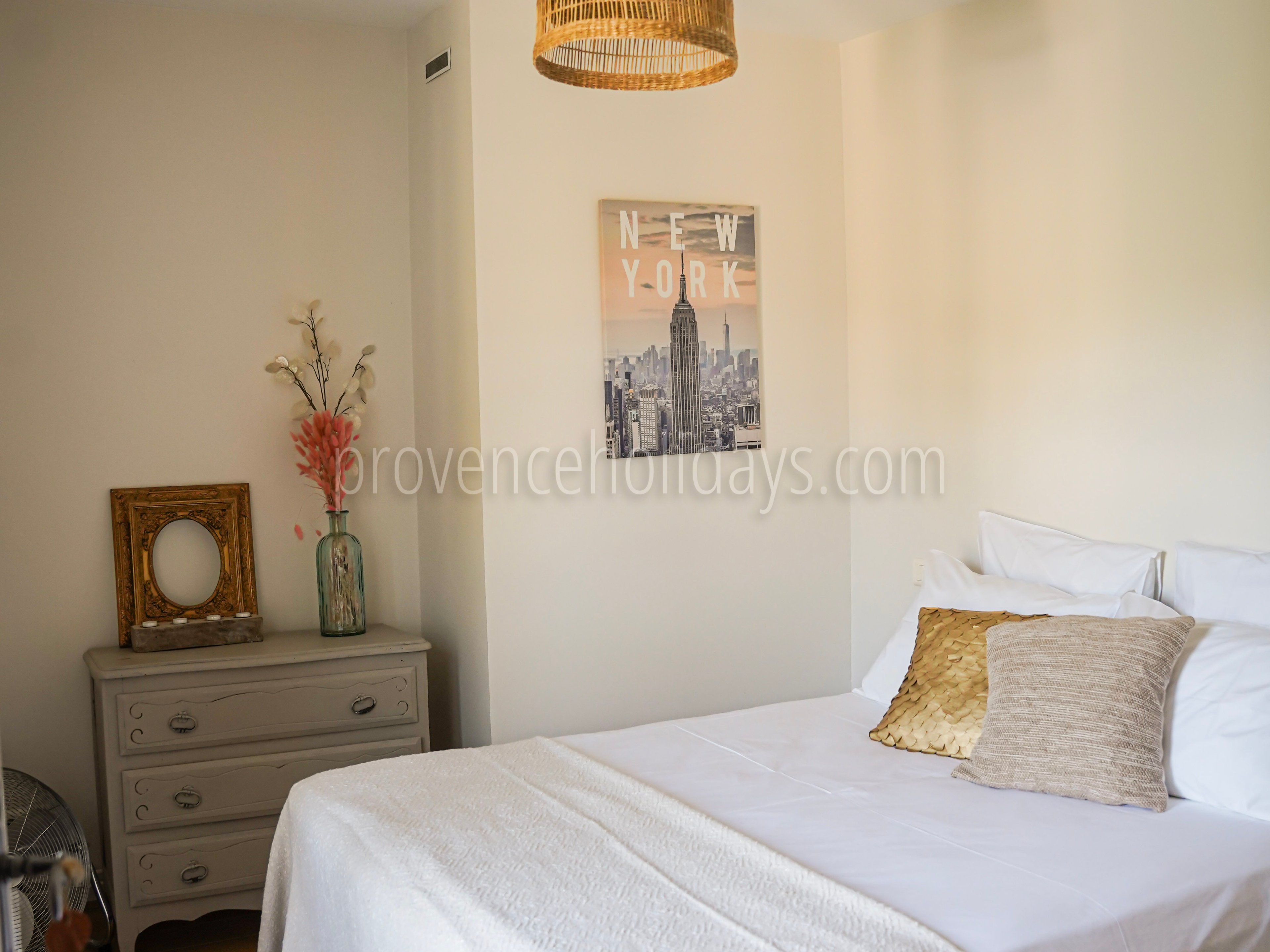 48 - Le Mas Chopin: Villa: Bedroom