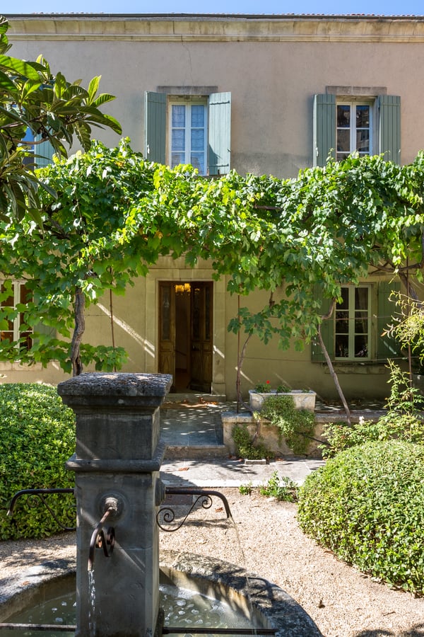 villa exterior