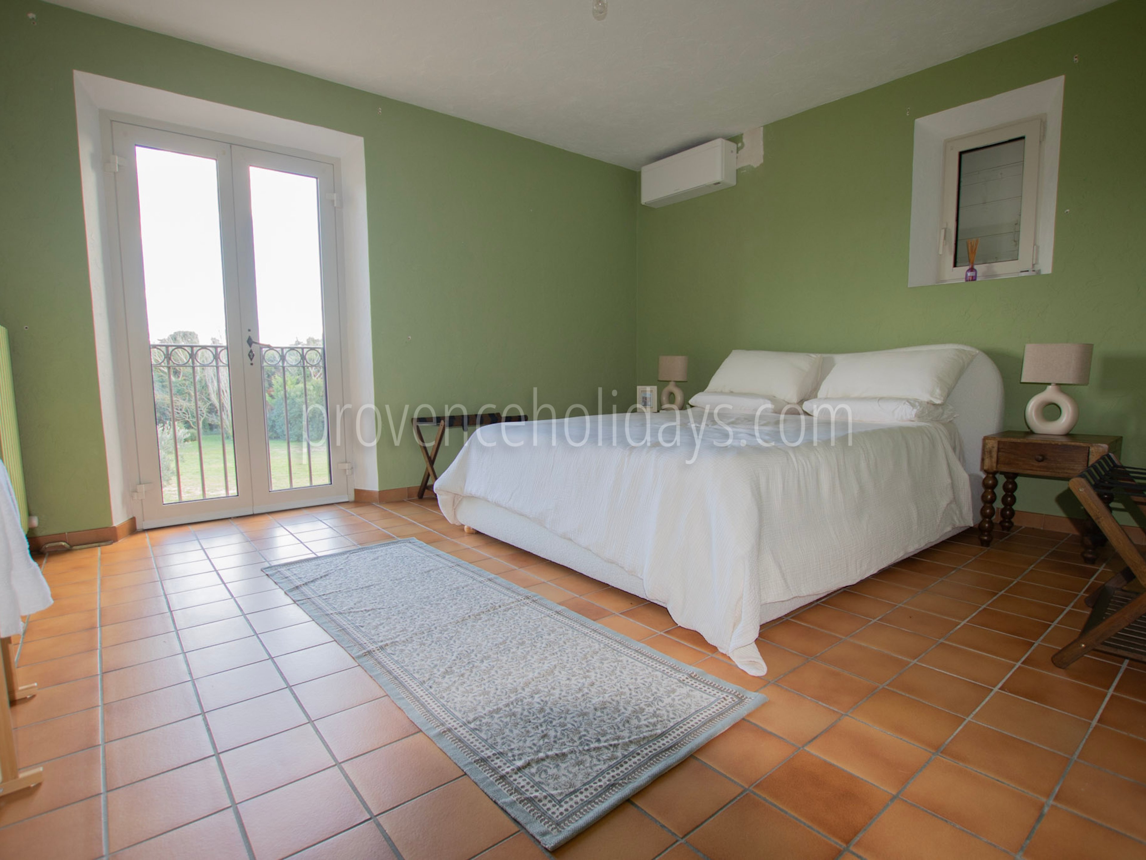 13 - Mas des Barrattes: Villa: Bedroom
