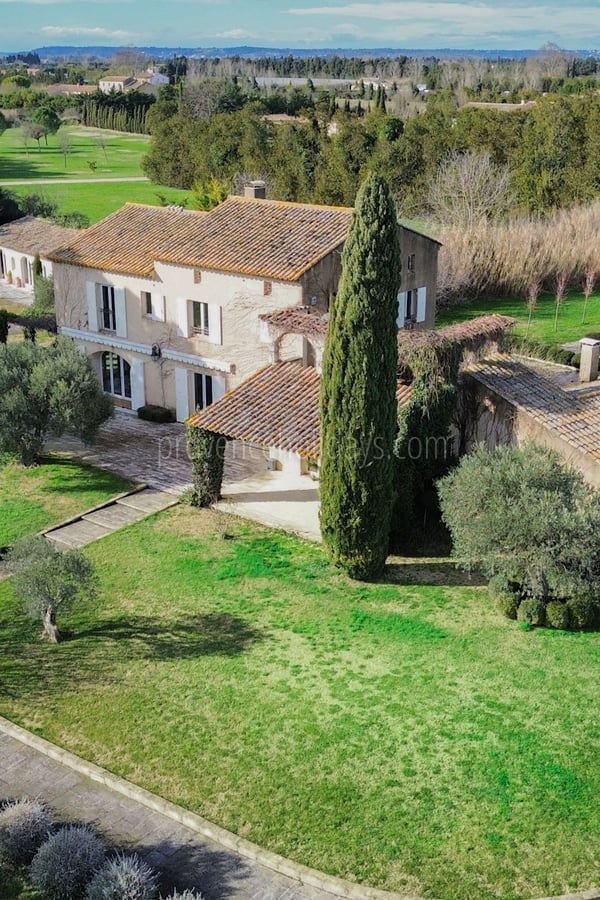 1 - Mas des Barrattes: Villa: Exterior