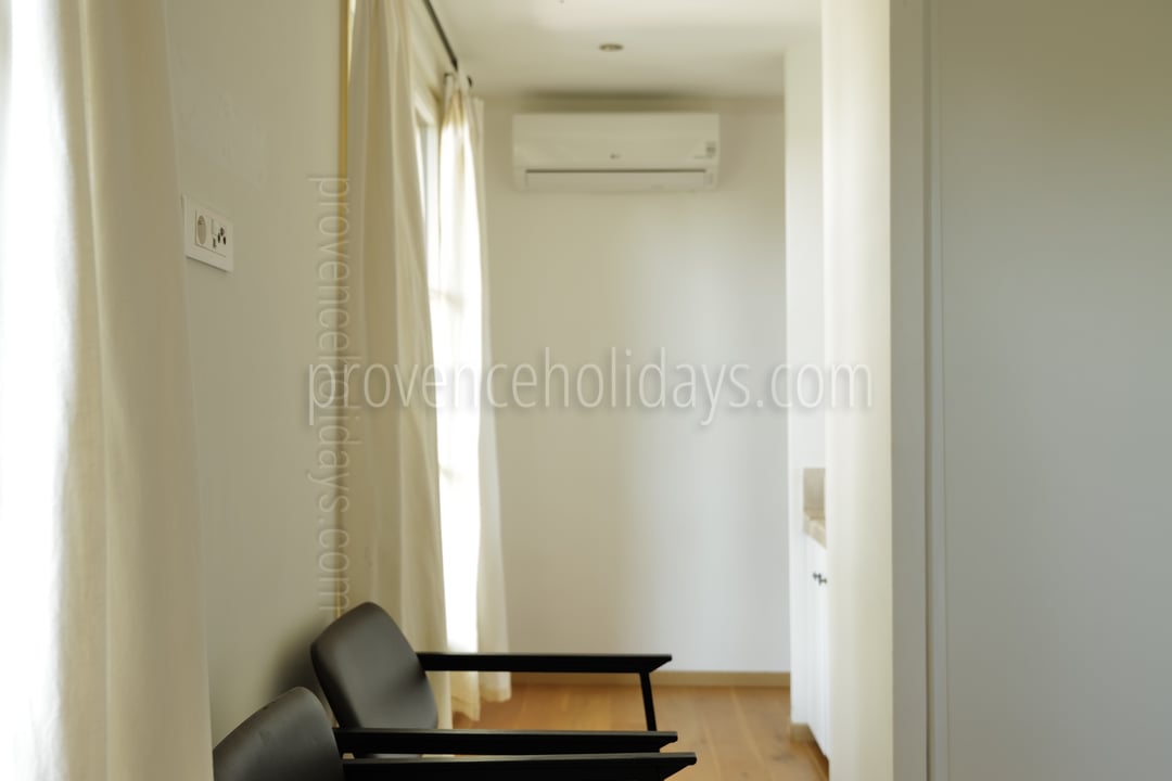 2 - Villa les Pins: Villa: Interior