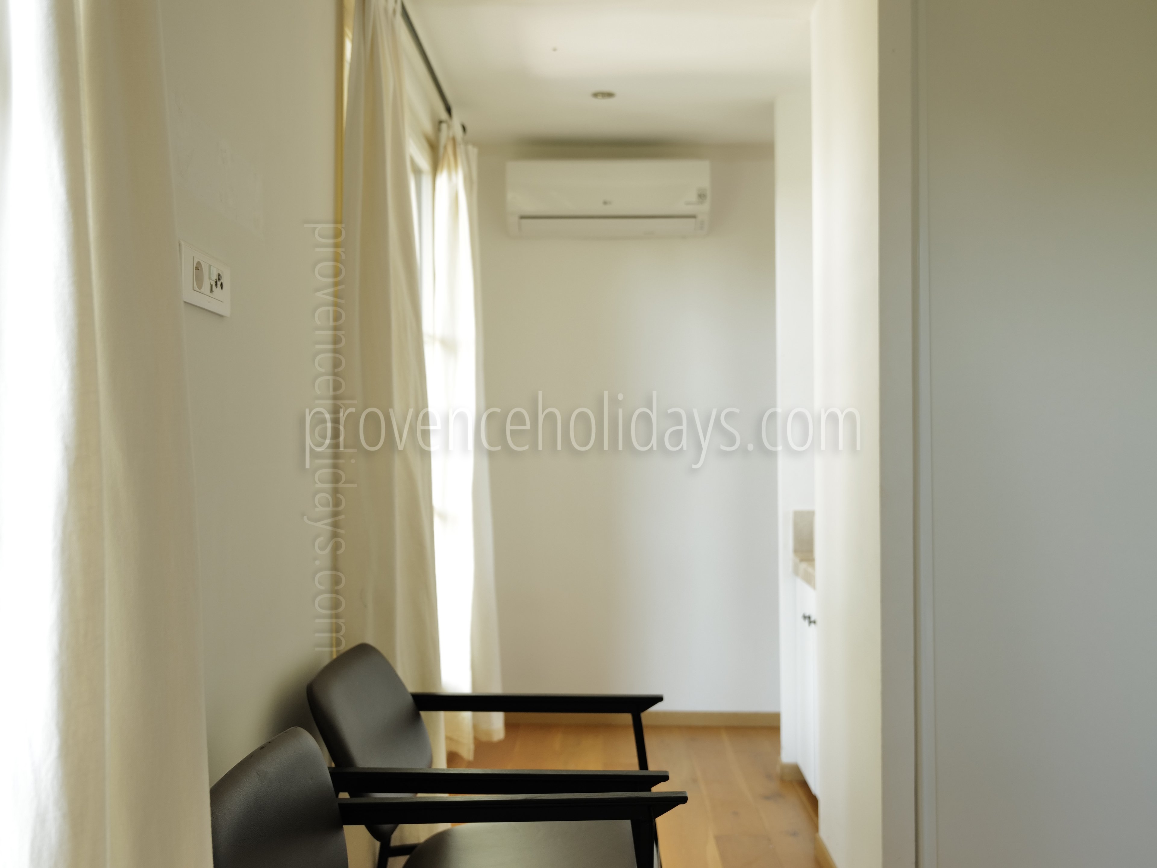 2 - Villa les Pins: Villa: Interior