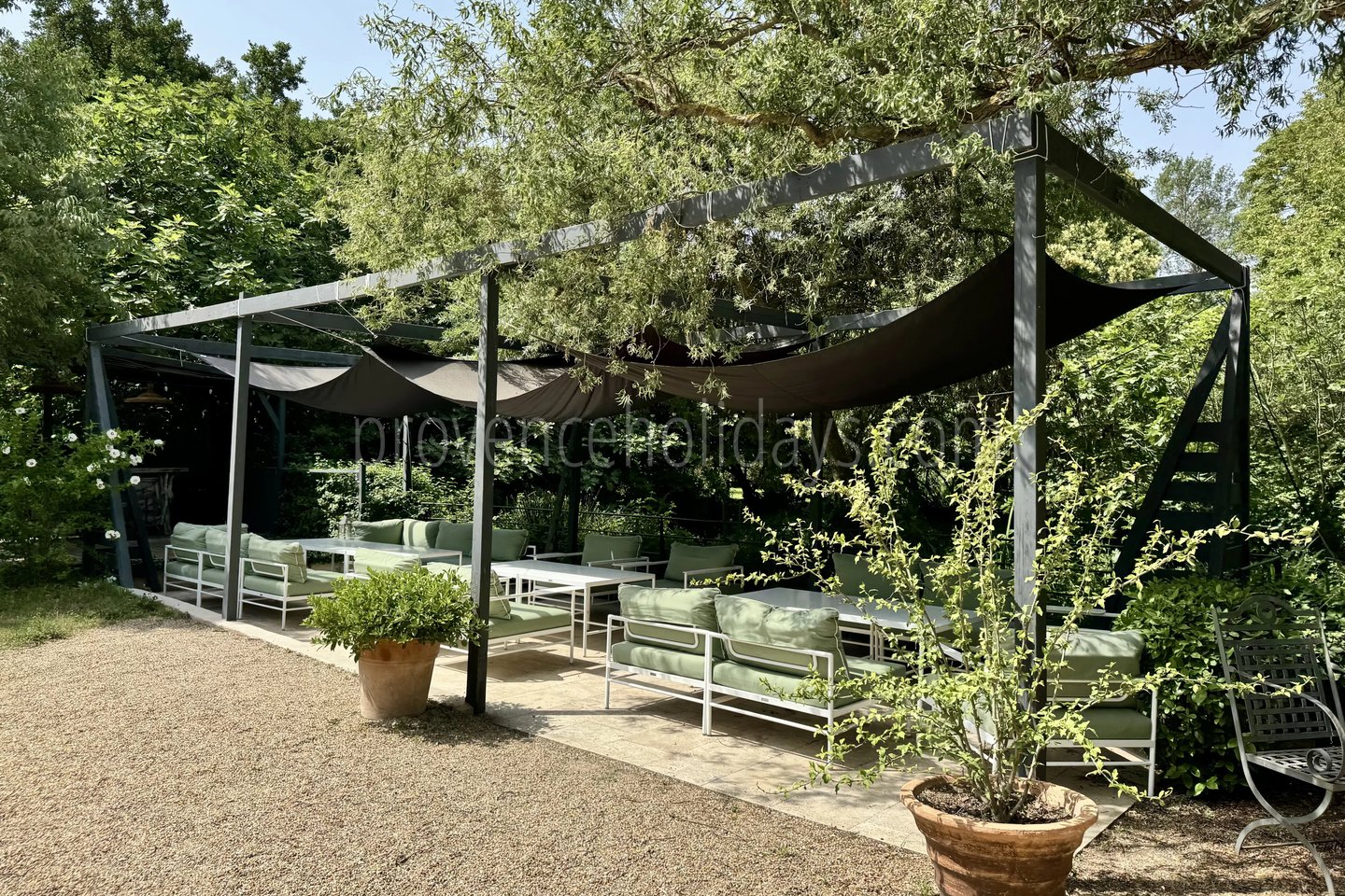 8 - Bastide in L\'Isle-sur-la-Sorgue: Villa: Exterior
