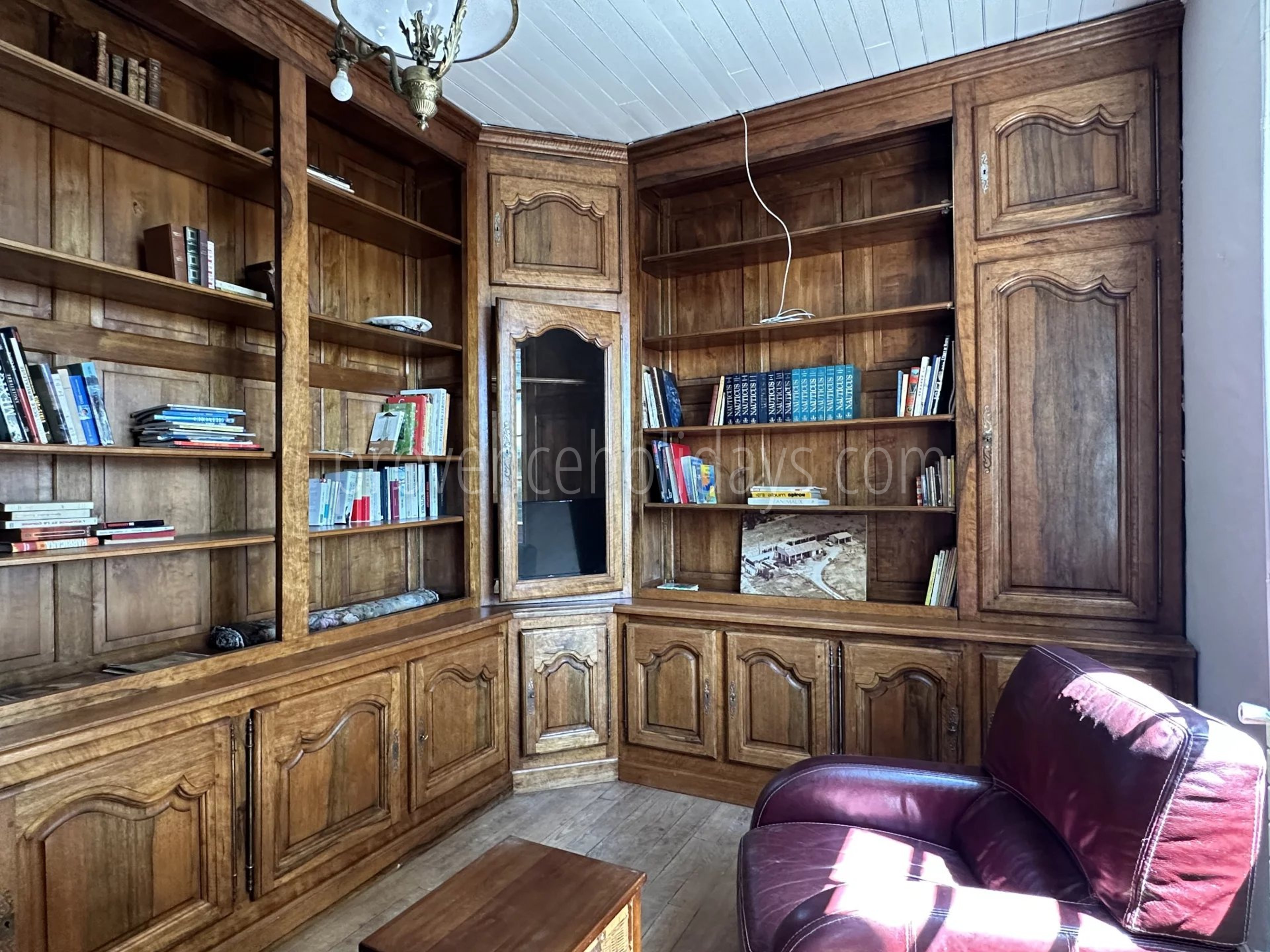 16 - Gerenoveerd huis in Fontvieille: Villa: Interior