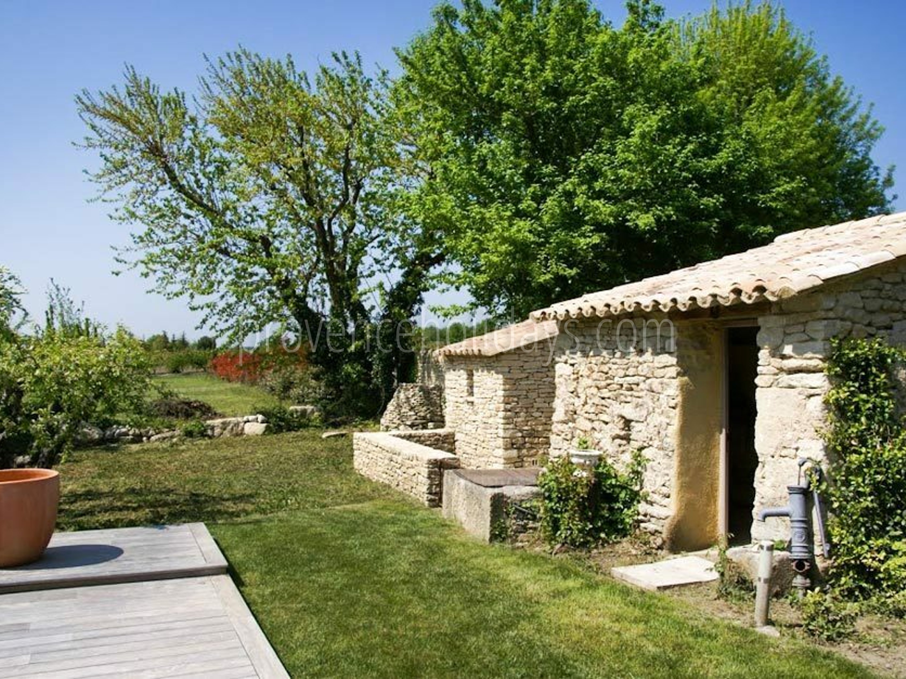 33 - La Maison du Chemin: Villa: Exterior