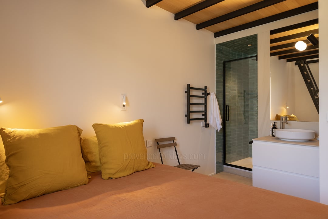 25 - Maison La Source: Villa: Bedroom