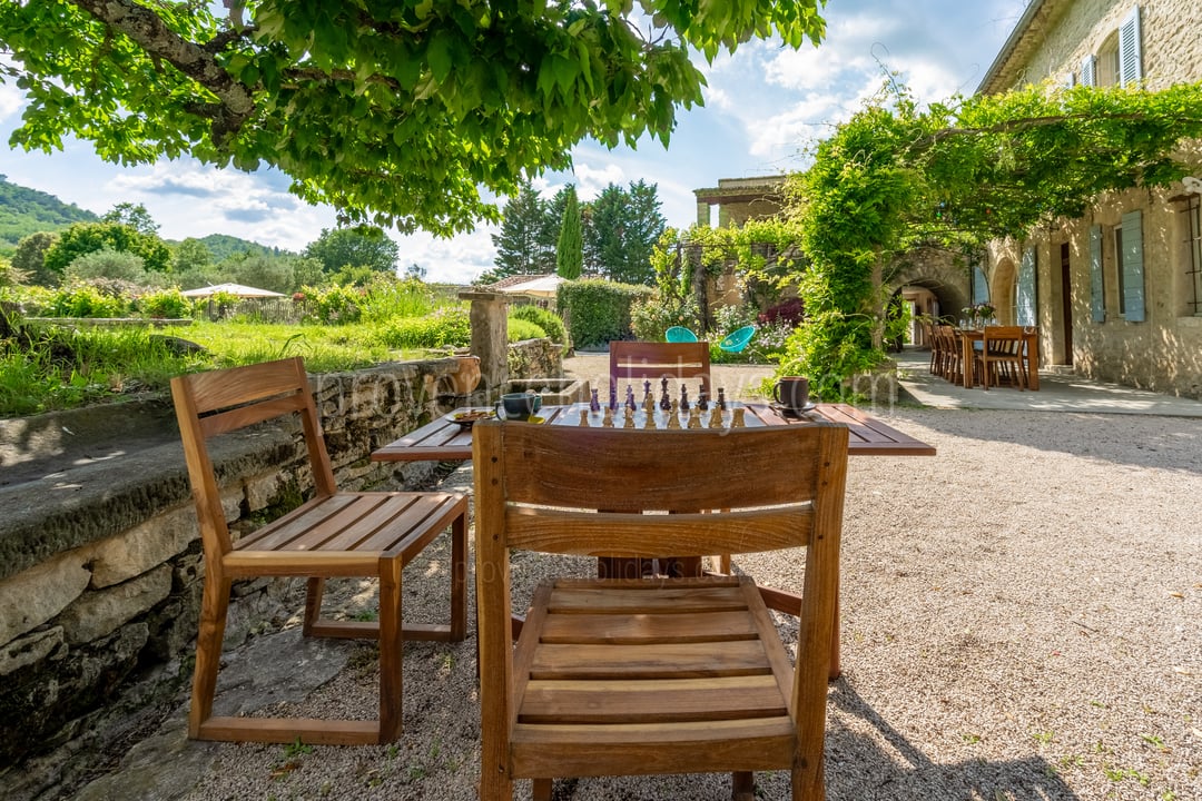 18 - La Bastide Neuve: Villa: Exterior