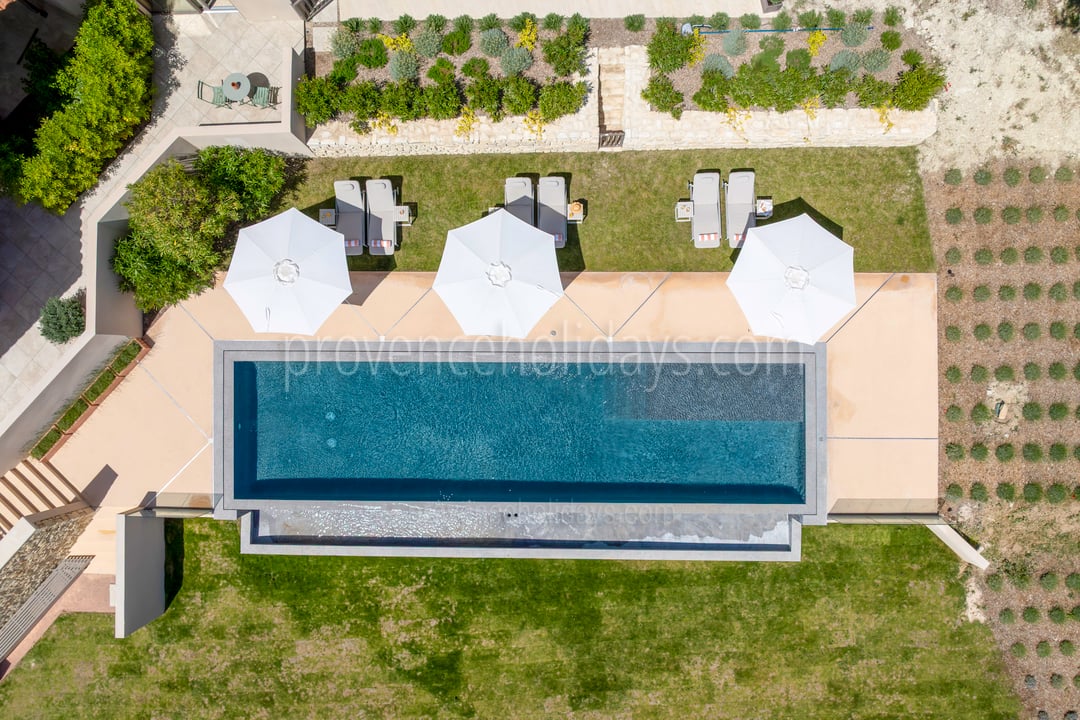 4 - Eden-en-Provence: Villa: Pool
