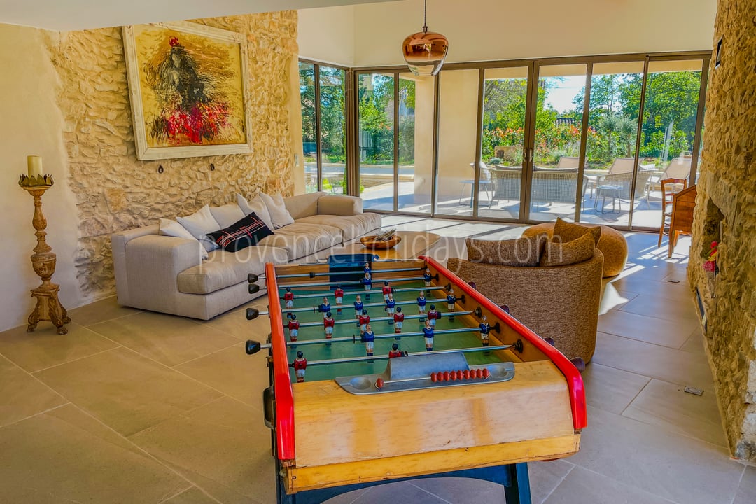 9 - Le Clos des Magnans: Villa: Interior