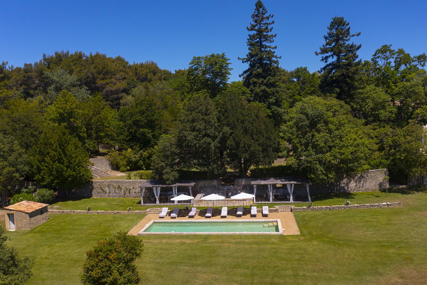 21 - Bastide de l\'Isle: Villa: Exterior