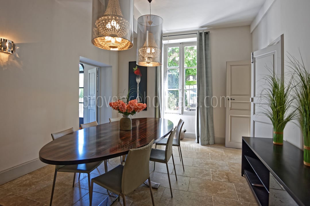 36 - Mas des Étoiles: Villa: Interior