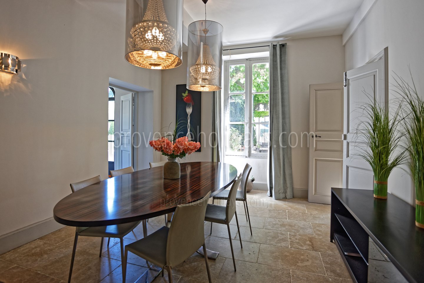 36 - Mas des Étoiles: Villa: Interior