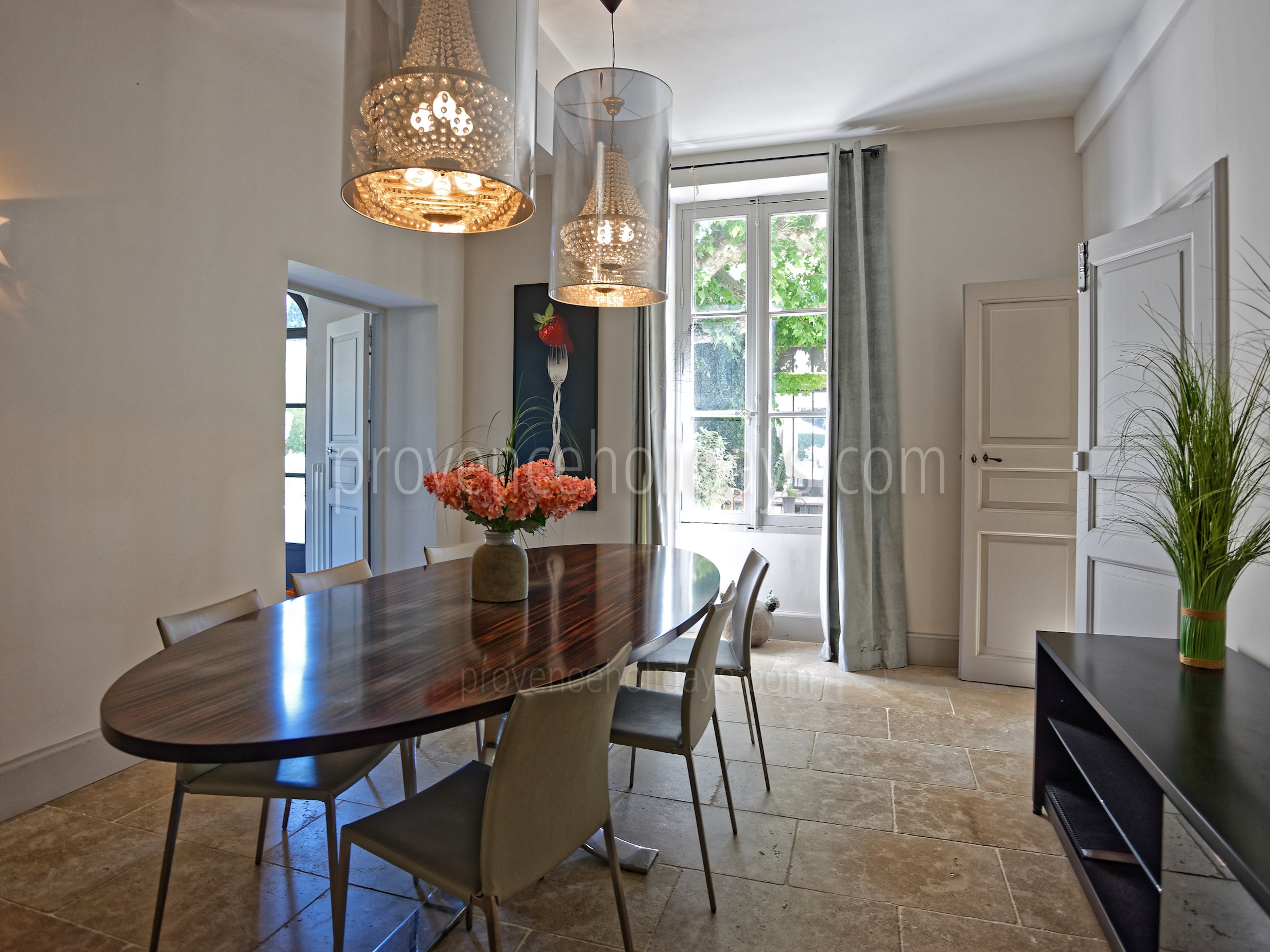 36 - Mas des Étoiles: Villa: Interior