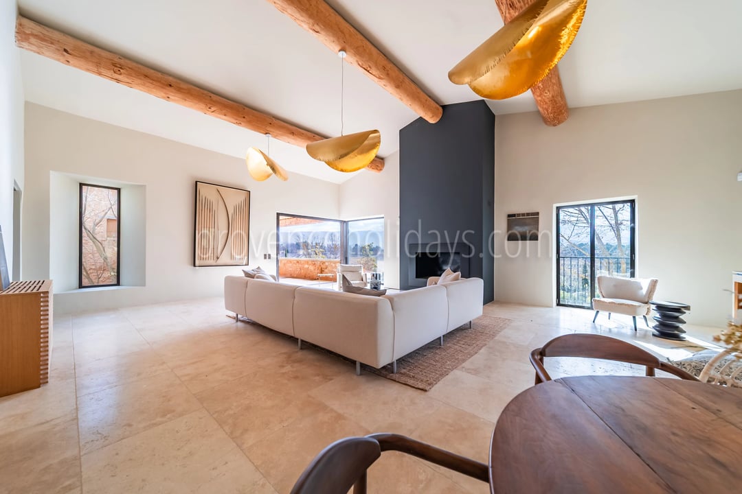 4 - Provençal residence in Bonnieux: Villa: Interior