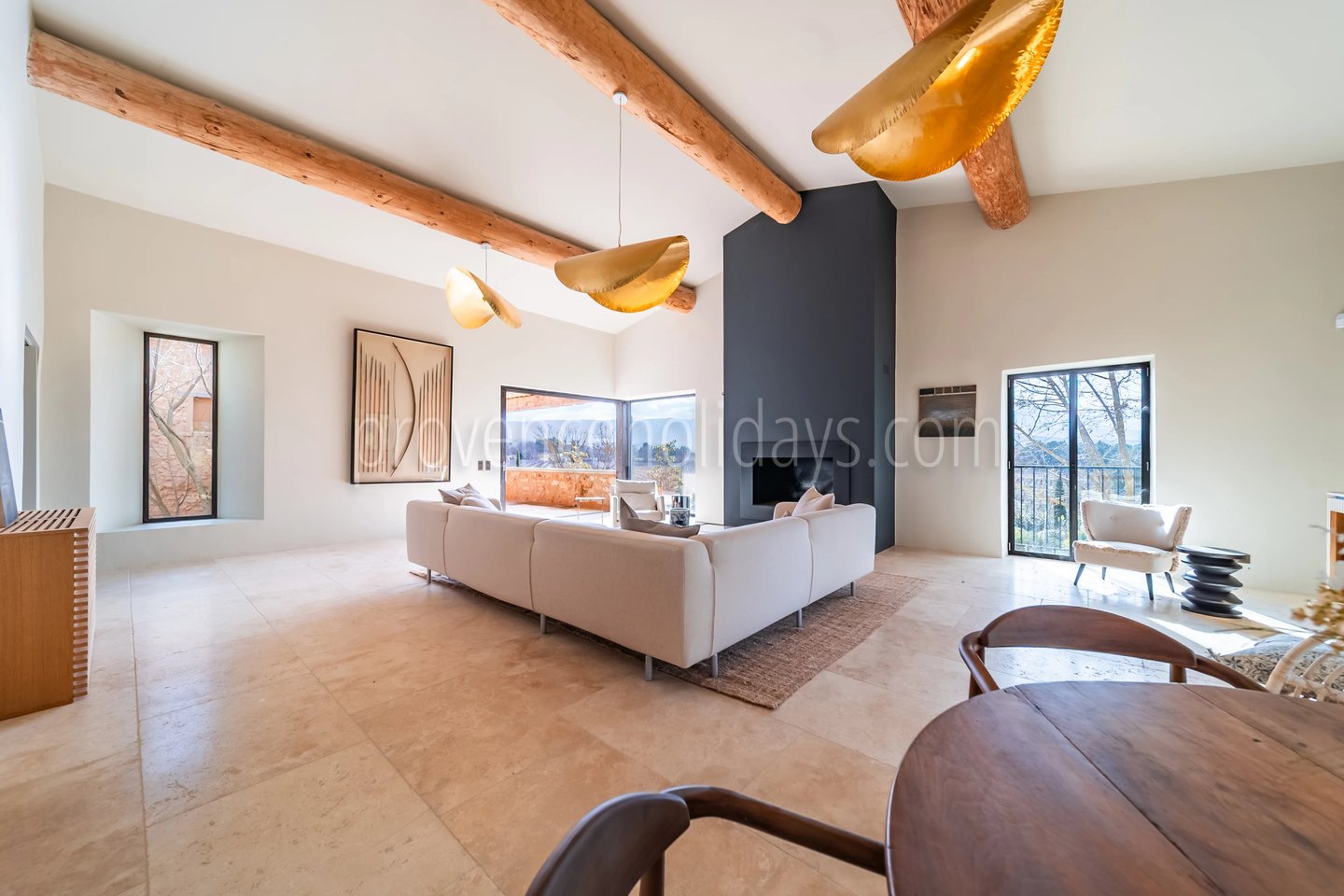 4 - Provençal residence in Bonnieux: Villa: Interior