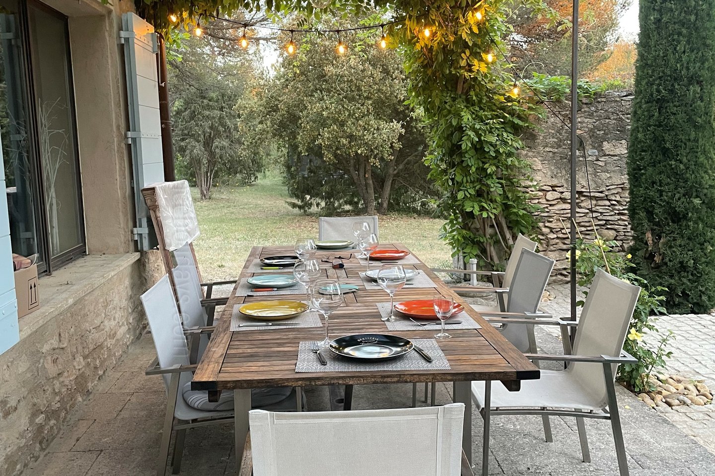 8 - Provence retrouvée: Villa: Exterior