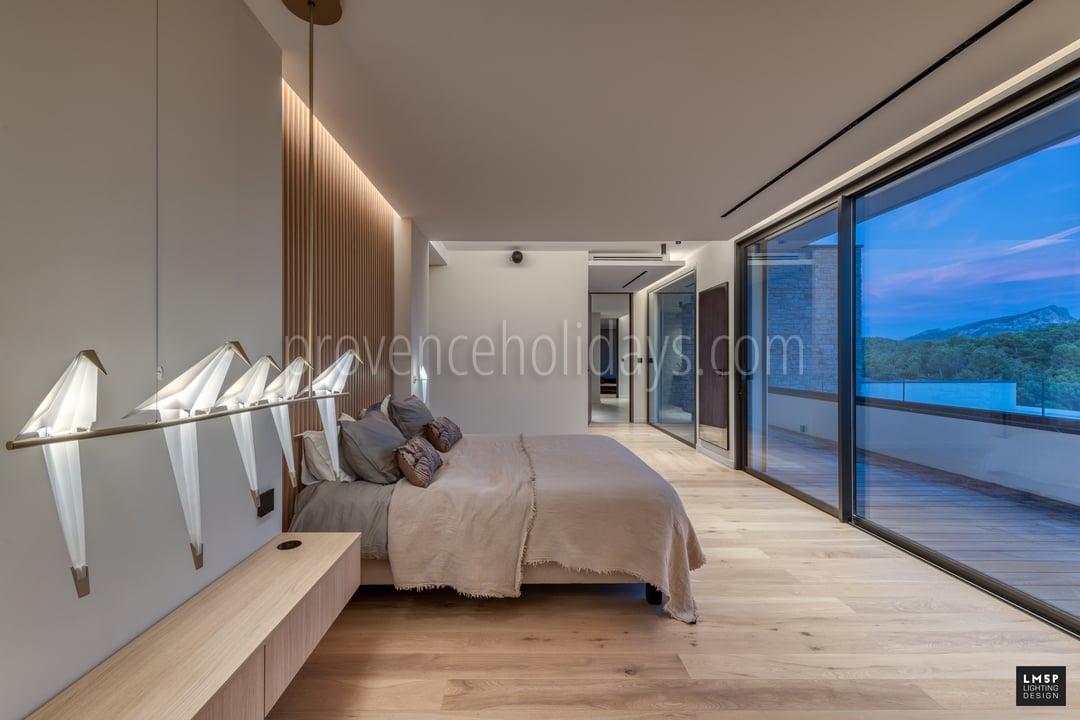 10 - Villa Alta Vista: Villa: Bedroom