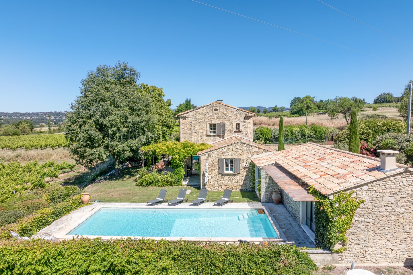 4 - L’Aube Provençale: Villa: Exterior