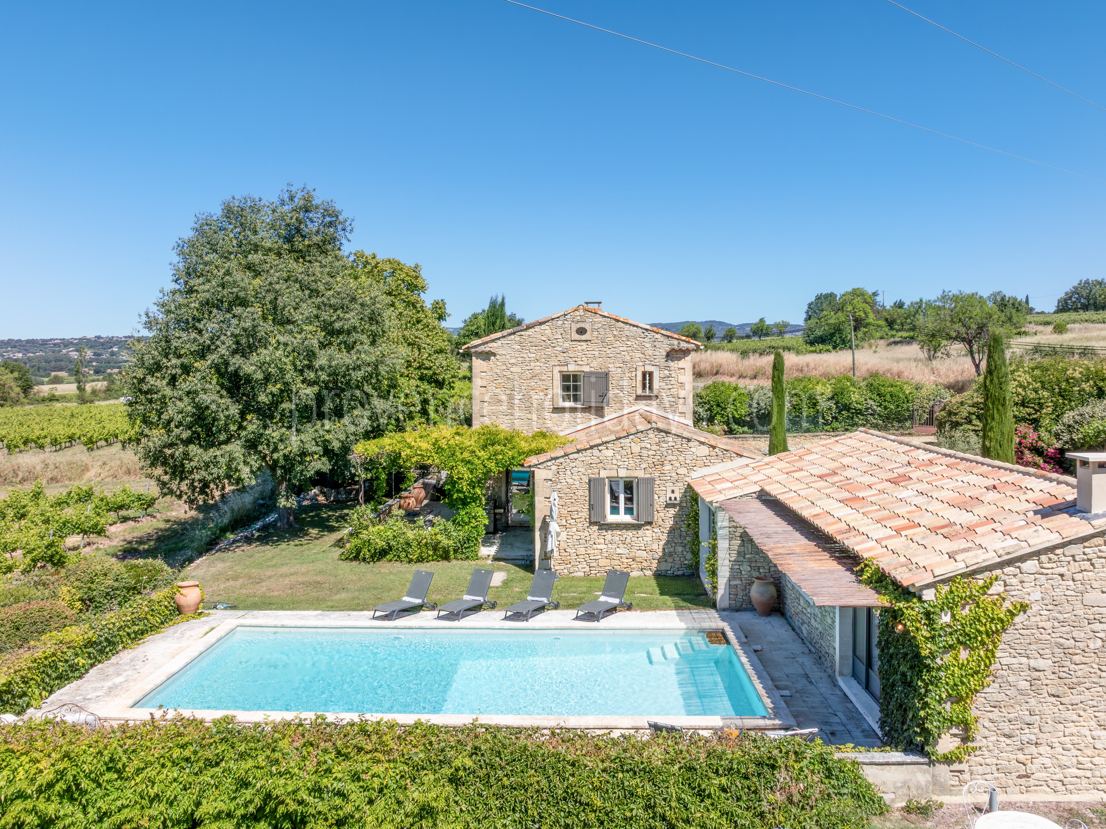4 - L’Aube Provençale: Villa: Exterior
