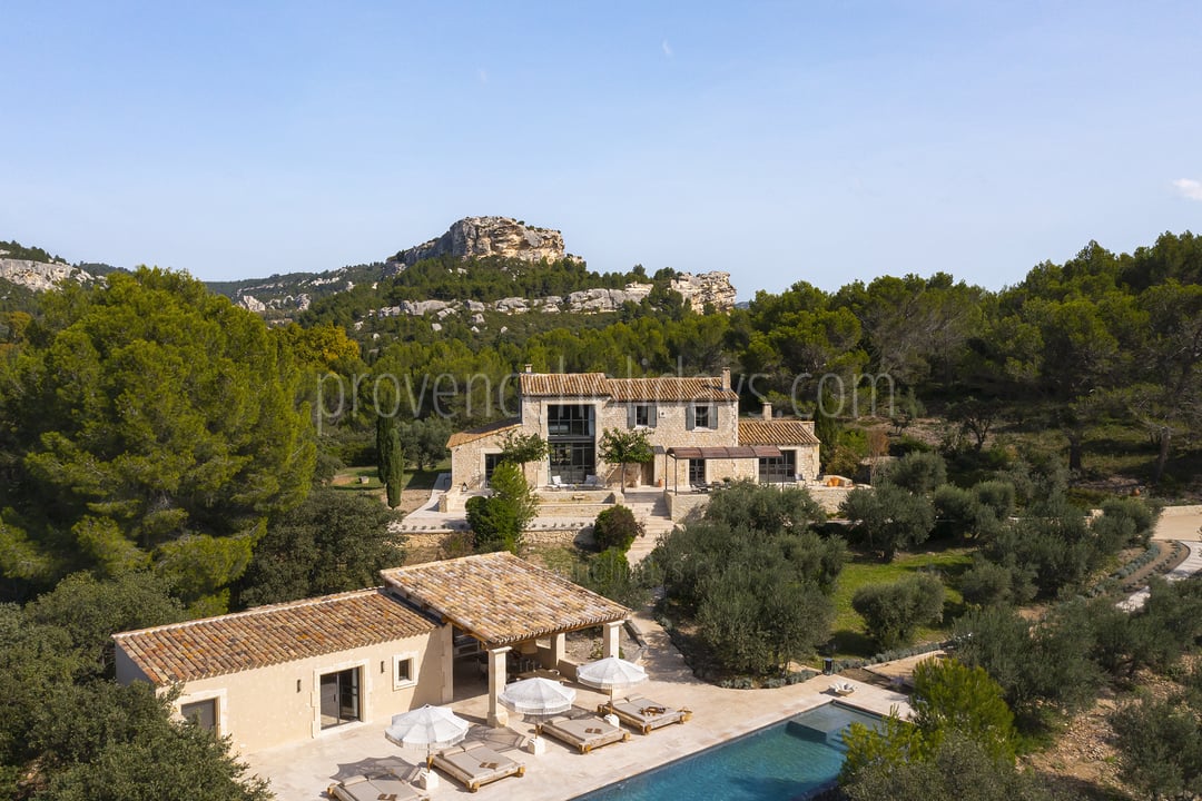 28 - Mas Idéal: Villa: Exterior