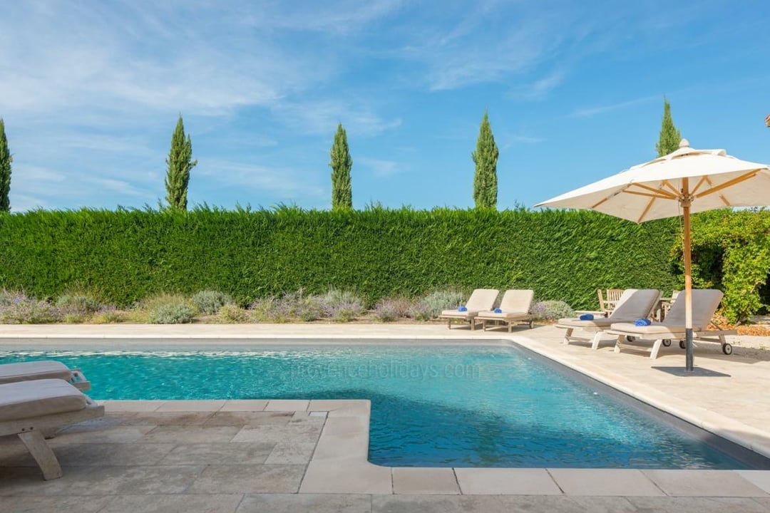 Mas in Provence with swimming pool and private tennis court - Swimming Pool
