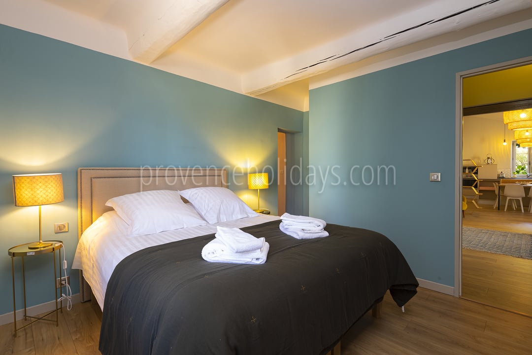 24 - Maison Valentine: Villa: Bedroom