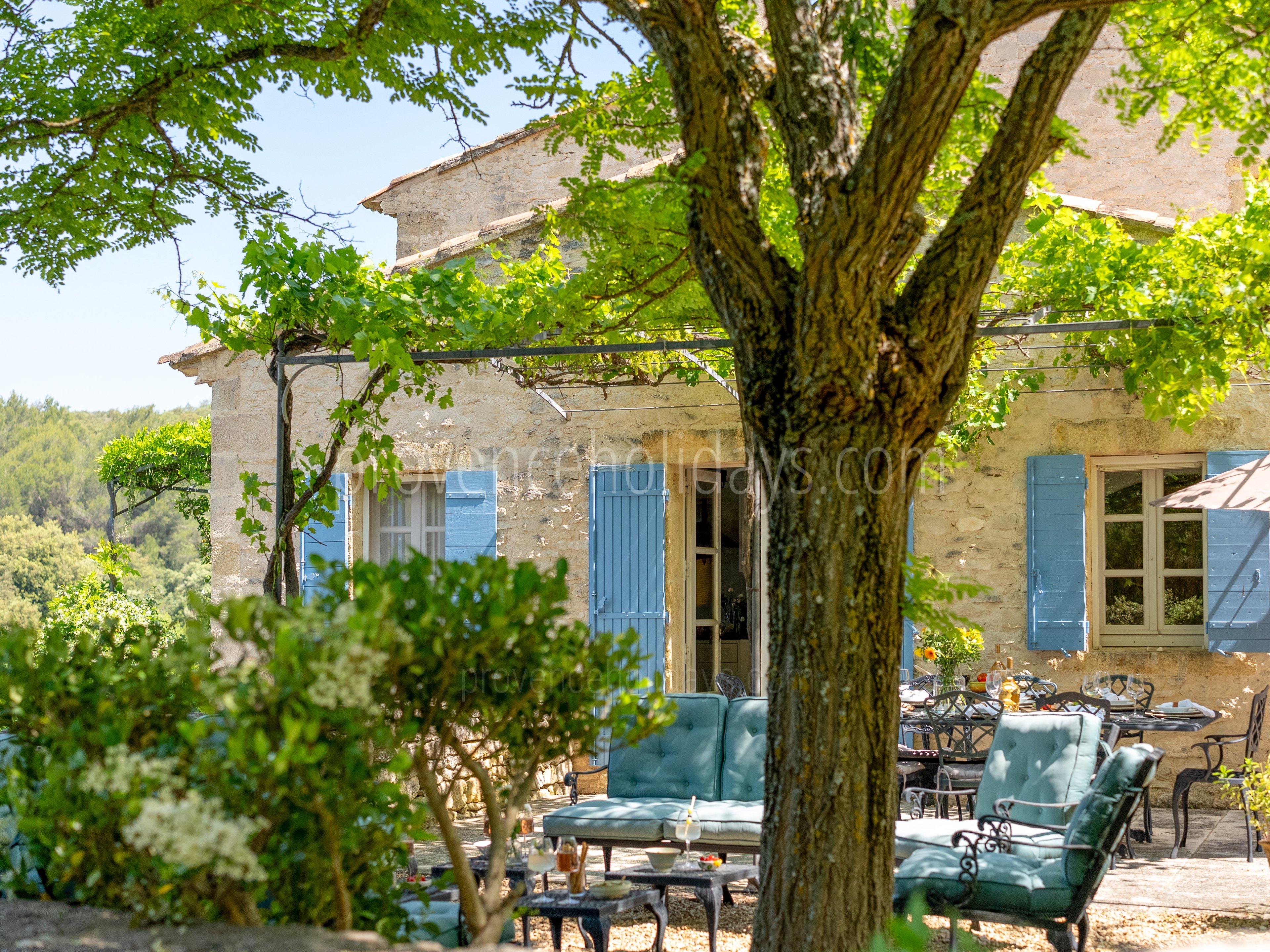 6 - Le Mas de Bonnieux: Villa: Exterior