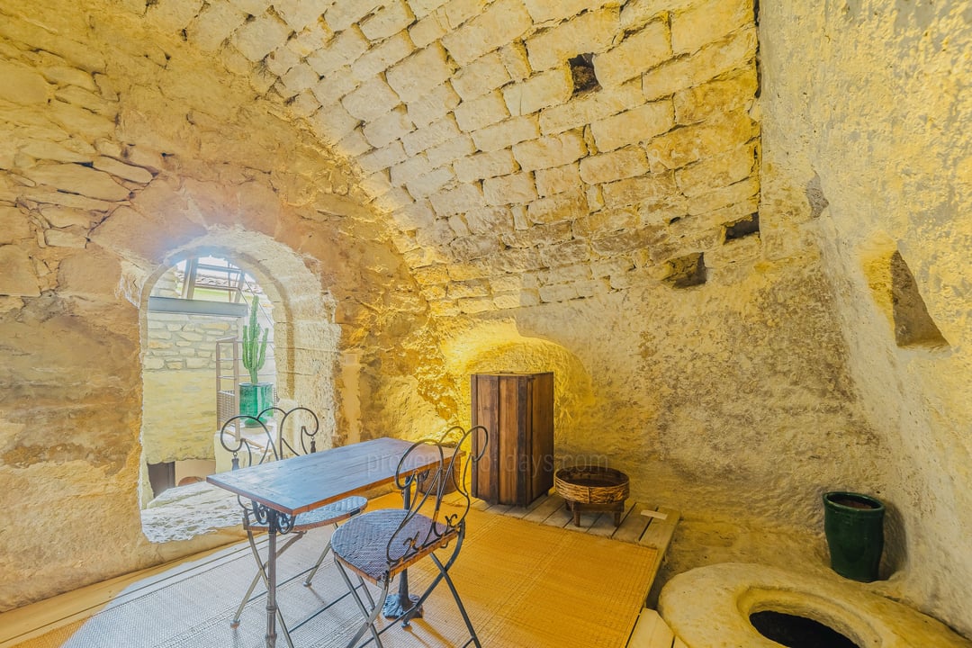 22 - Maison Rochevieille: Villa: Interior