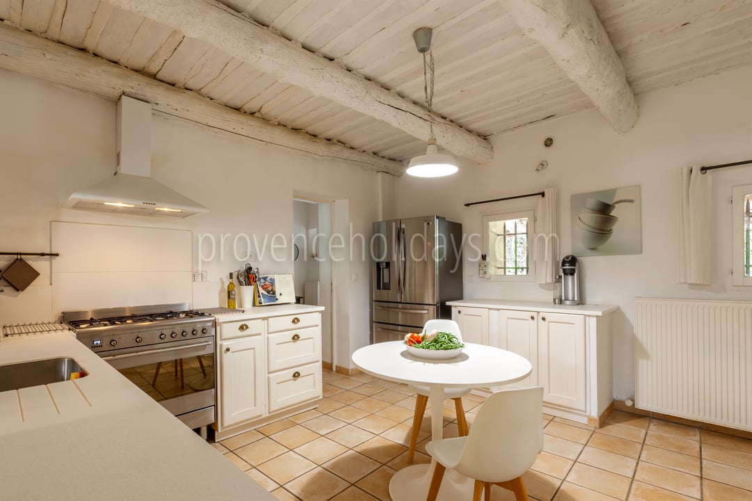 35 - Maison Robion: Villa: Interior