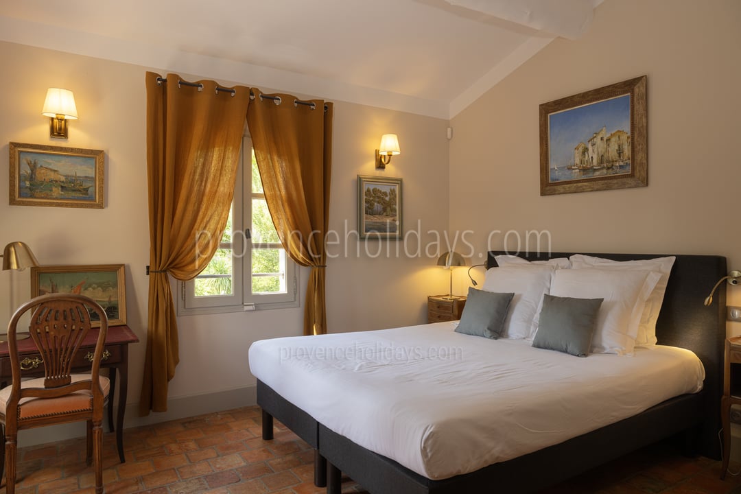 33 - Le Mas des Jardins: Villa: Interior