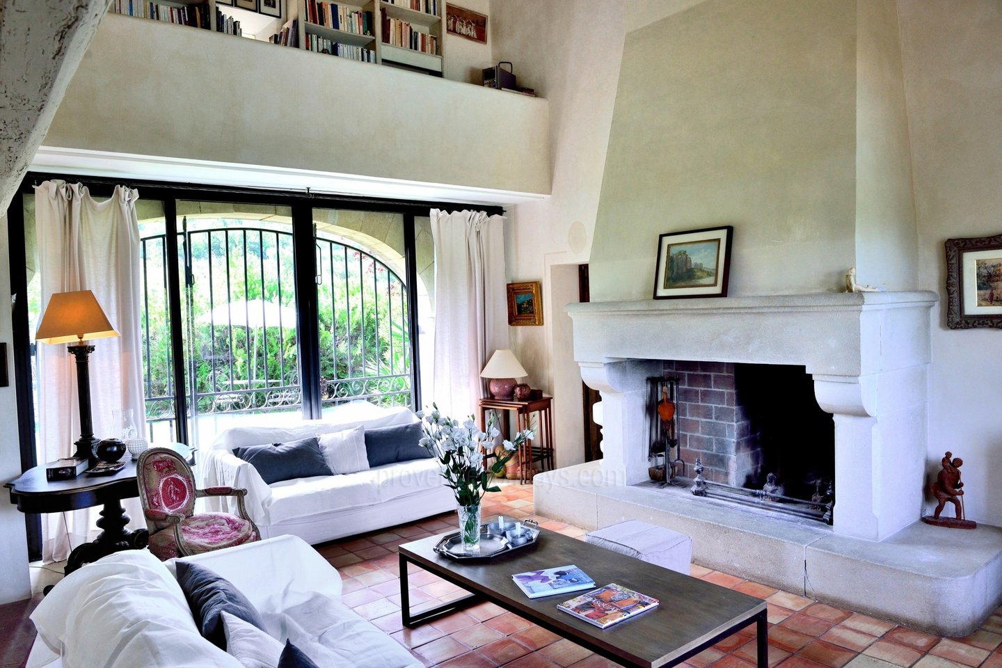 30 - Le Mas Rosa: Villa: Interior