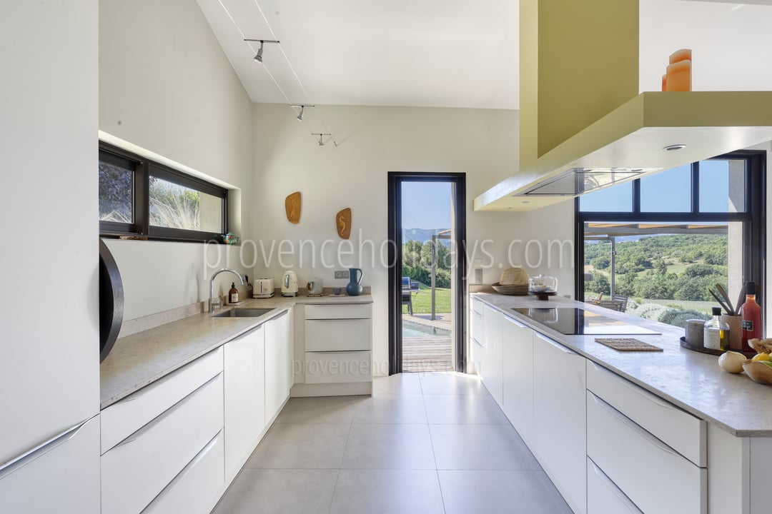 3 - Le Mas du Vallon: Villa: Interior
