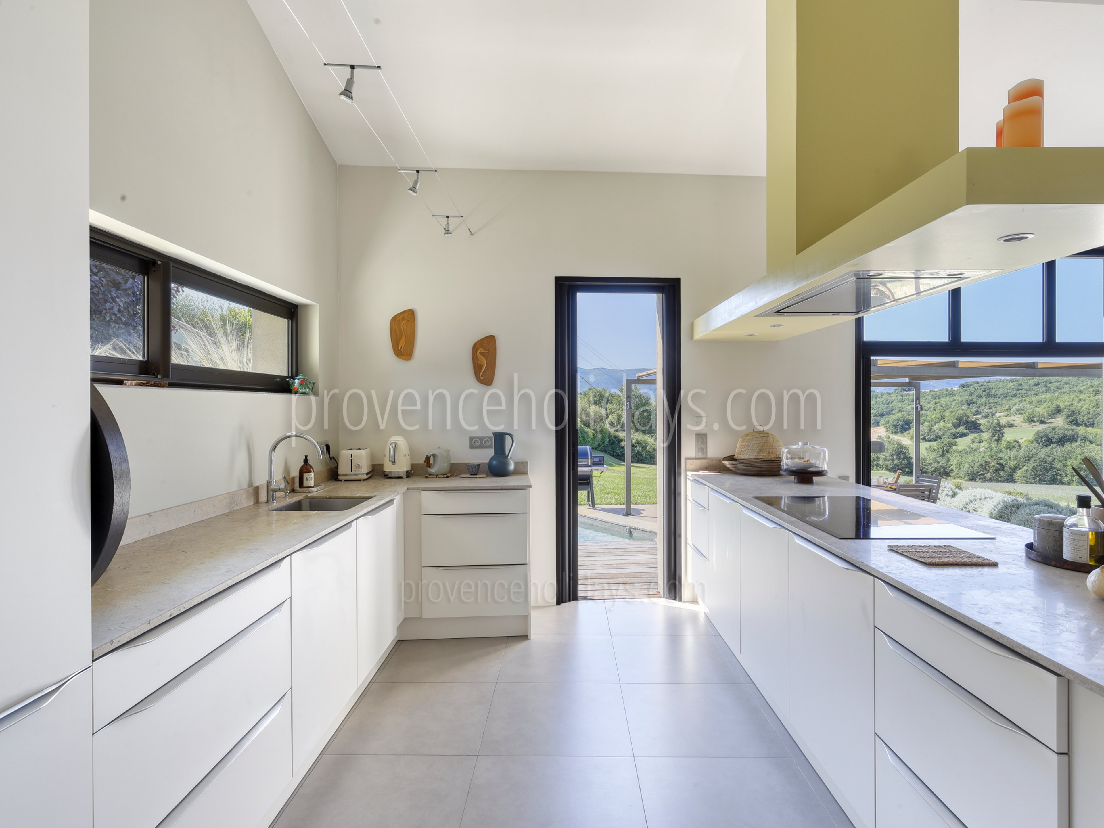 3 - Le Mas du Vallon: Villa: Interior