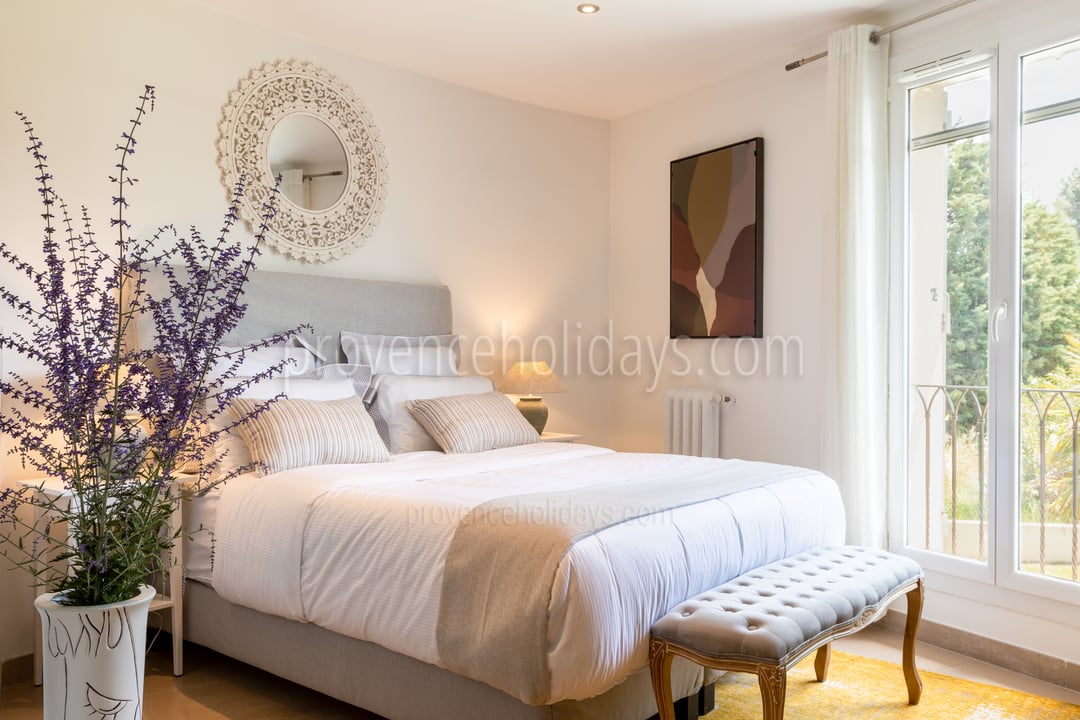 18 - Maison d\'Architecte: Villa: Bedroom 1