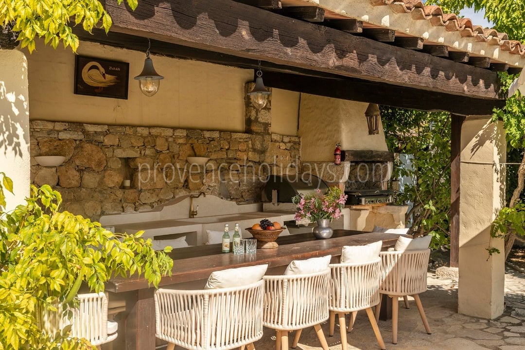 40 - Villa Caleous: Villa: Exterior